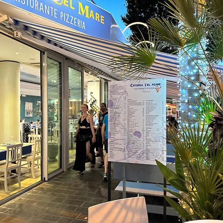 Hotel Blue Moon Rimini Exterior photo