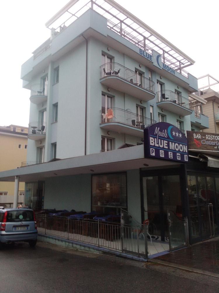 Hotel Blue Moon Rimini Exterior photo