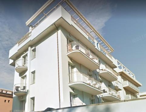 Hotel Blue Moon Rimini Exterior photo